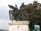 Veronaausflug 00027a Statuen an der Ponto Vittorio.JPG